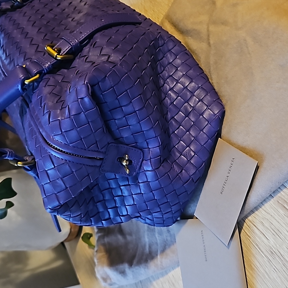 Bottega Veneta Intrecciato Leather Top-Handle Tote in Vivid Purple - Picture 3 of 14